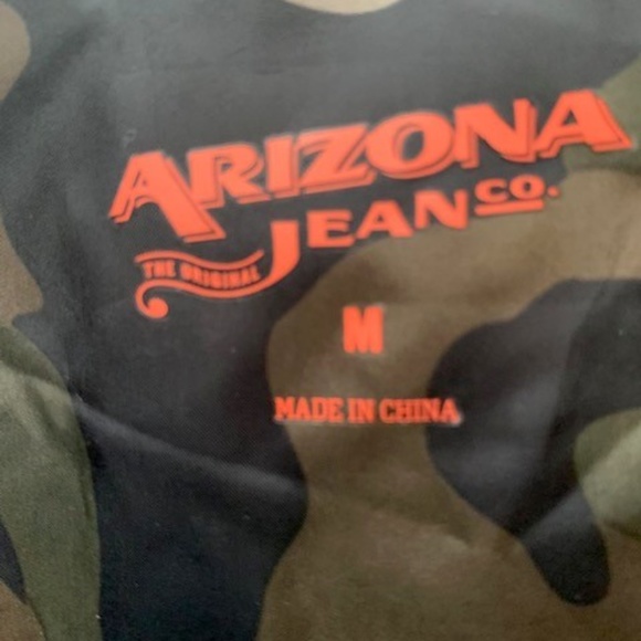 🐣🐣NWT Camo Vest Women SZ Medium🐣🐣 - Picture 6 of 8